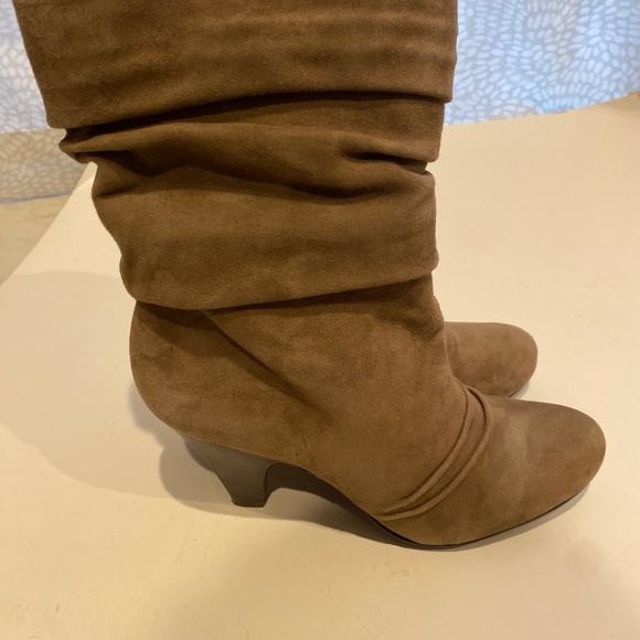 Jessica Simpson Suede Boots- Size 9 - Picture 3 of 6